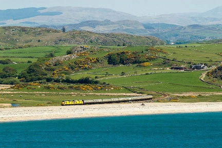 97304, 97303, Criccieth beach
