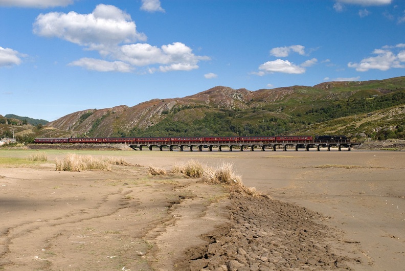LMS Class 5MT no. 44871 crosses Pont Briwet with WCRC's 1J78 “The Cambrian” 14.15 Pwllheli to Machynlleth. flickr-welsh snapper-4942996714.jpg