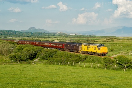 97304, 37516, 1Z45, Llanystumdwy
