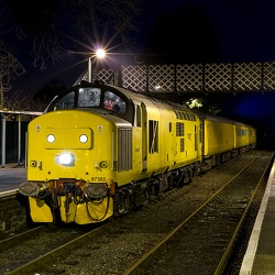 Structure gauging train, January 2017