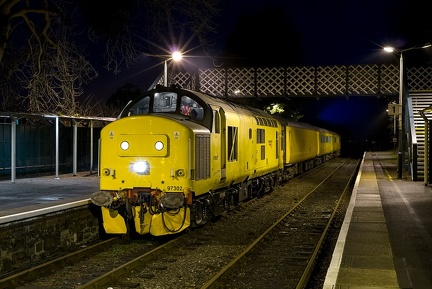 97302, structure gauging train, Harlech